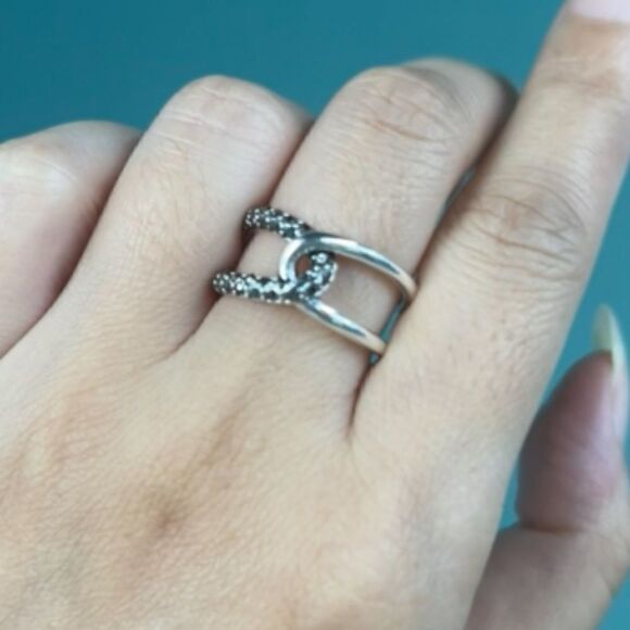 Classic Retro Marcasite Twist Ring - Picture 1 of 7